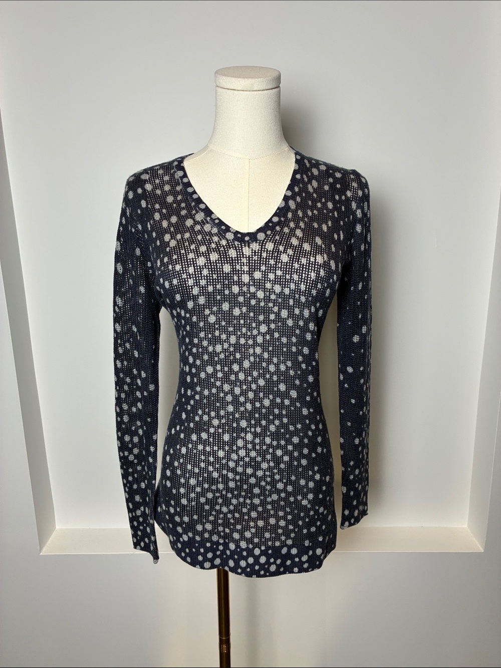 Navy dotted mesh type knit V-Neck Long Sleeve Sweater Top